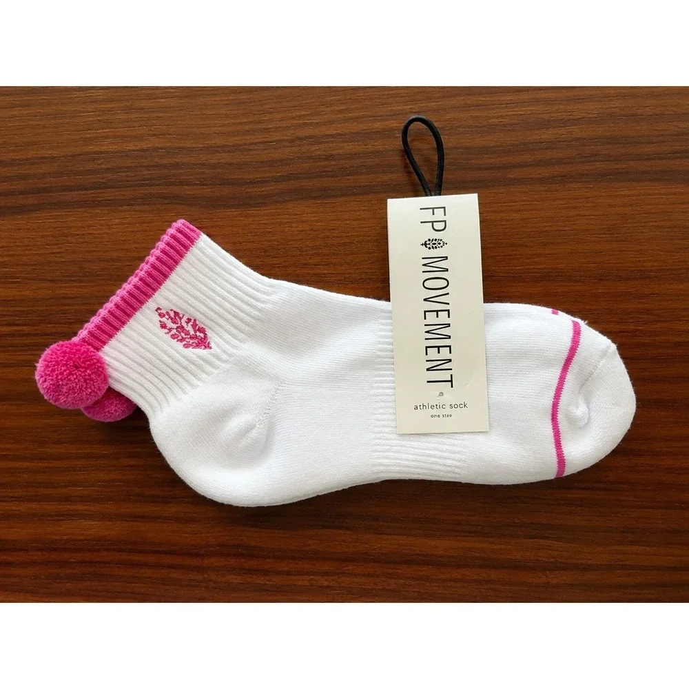 NWT FP Movement Pom Pom Buti Athletic Ankle Socks White Pink One Size